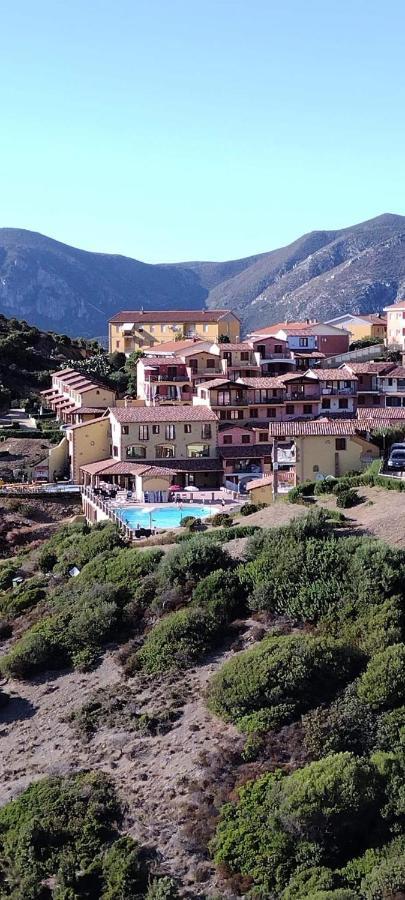 L'Estasi Tanca Piras A Bordo Piscina Con Vista Mare Βίλα Nebida Εξωτερικό φωτογραφία